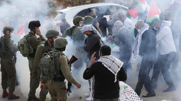 Palestinian left quadriplegic  by Israeli army fire
