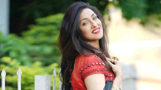 Rituparna back in Kolkata