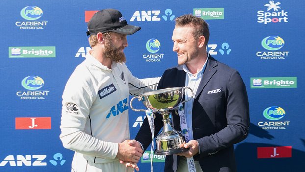 New Zealand whitewash Pakistan, seal top ranking