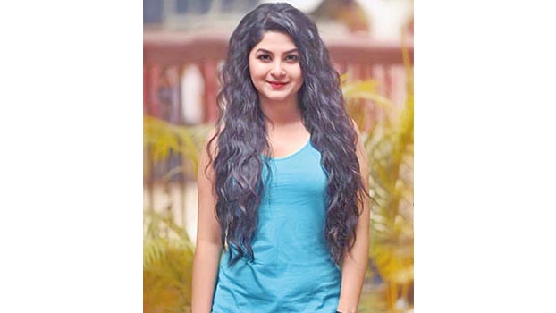 Sporshia to be Rozina's heroine! - Bangladesh Post