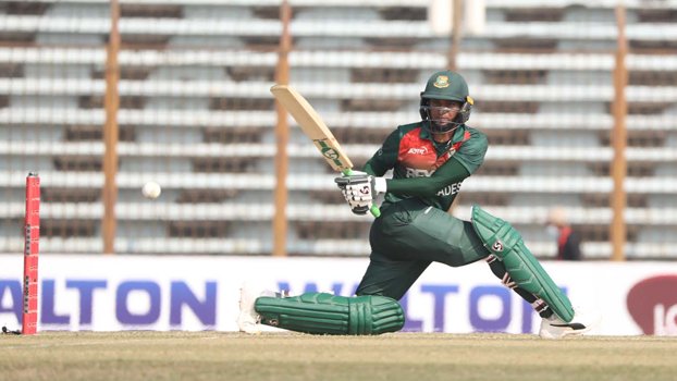 Shakib reaches another unique milestone