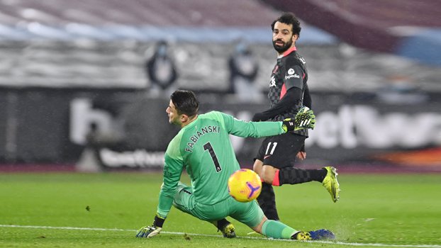 Salah takes Liverpool back in title race