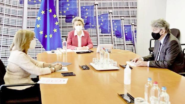 WHO urges collaboration to speed up Europe vaccinations