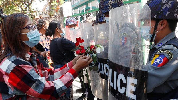 Myanmar junta shuts Twitter, Instagram to curb protests