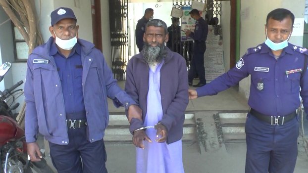 Police arrest elderly man over violating kid in Jhenaidah