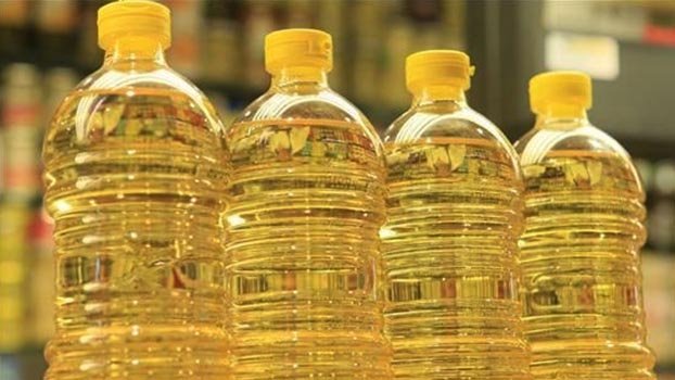 Govt refixes edible oil prices 