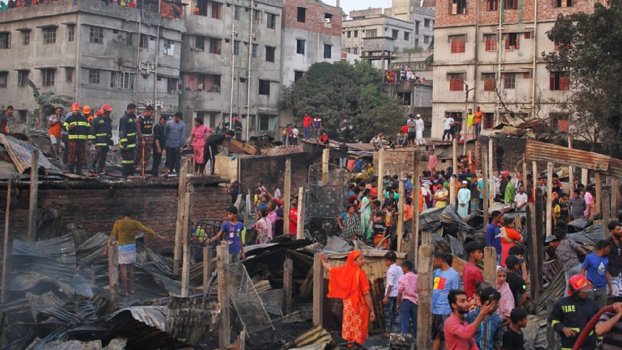 150 shanties gutted in Maniknagar slum
