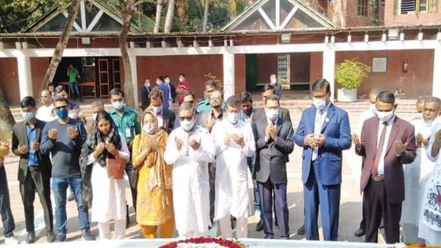 6 SC judges pay homage to Bangabandhu