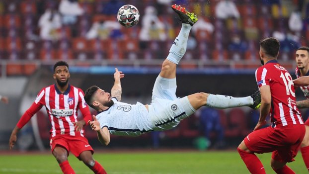 Giroud gives Chelsea advantage over Atletico