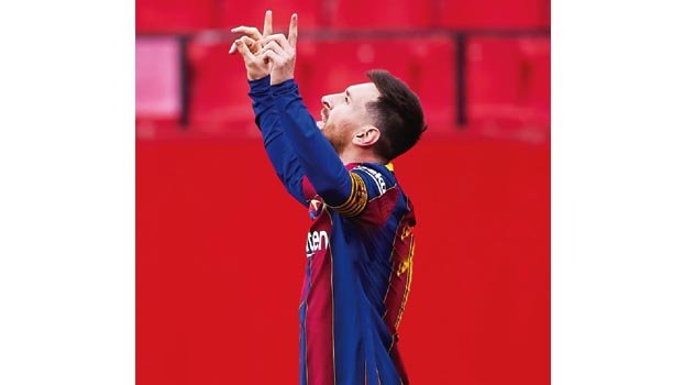 Barca move to second