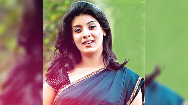 Mou starrer first web series ‘Six’