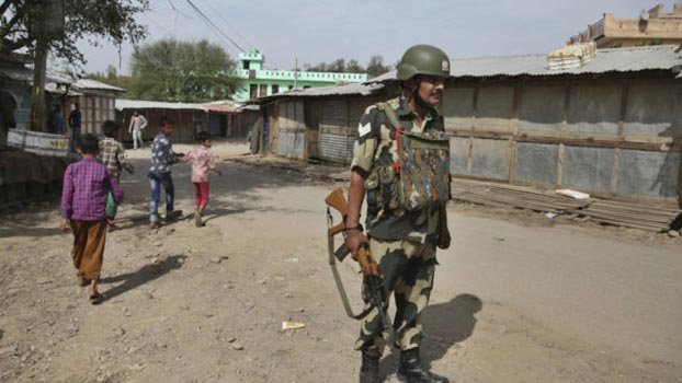 India sets up holding centre for Rohingya in Kashmir