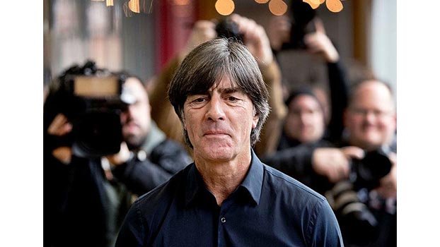 Germany coach Loew to resign