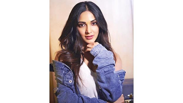 Kiara stuns fans in post-pack-up shot