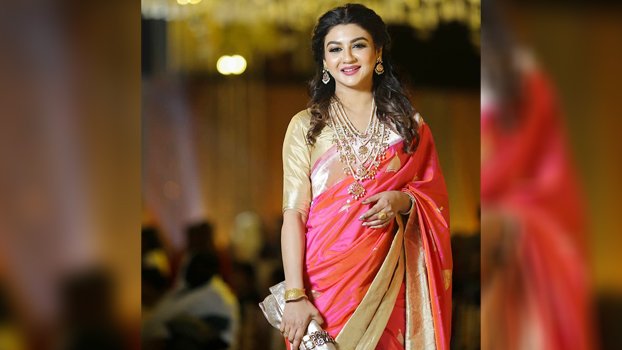 Jaya nominated for two Filmfare awards