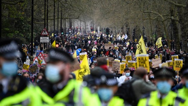 Hundreds rally in England, Wales over police legislation