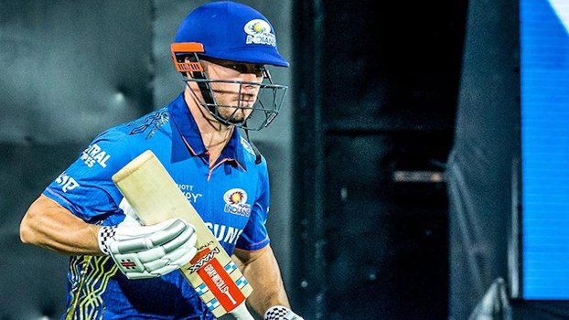 Lynn wants special flight for players to return home after IPL