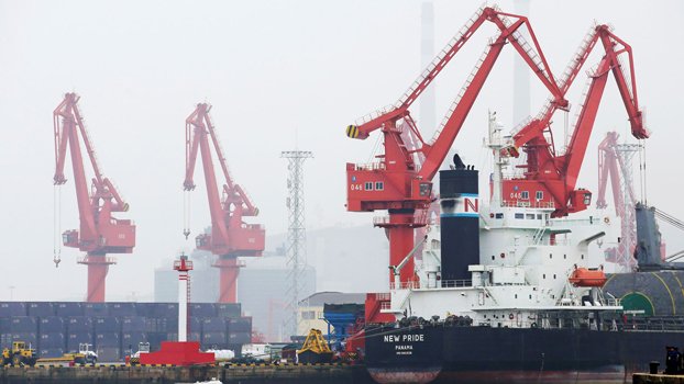 Tanker collision spilt 400 tonnes of oil off China coast
