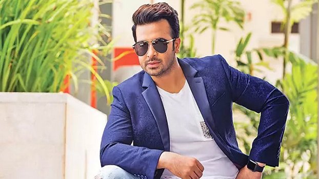 Shakib 'vaccine champion' with first dose!