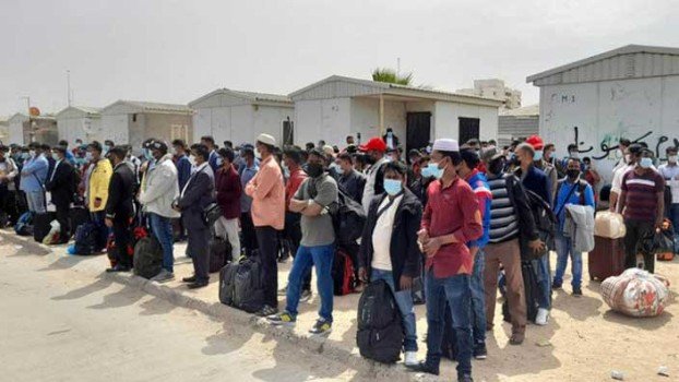 160 stranded Bangladeshi return from Libya