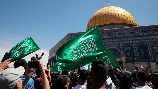 Palestinians, Israel police clash at Al-Aqsa Mosque; at least 53 hurt