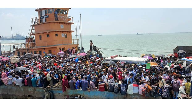 Shimulia faces endless wave of homebound people before Eid