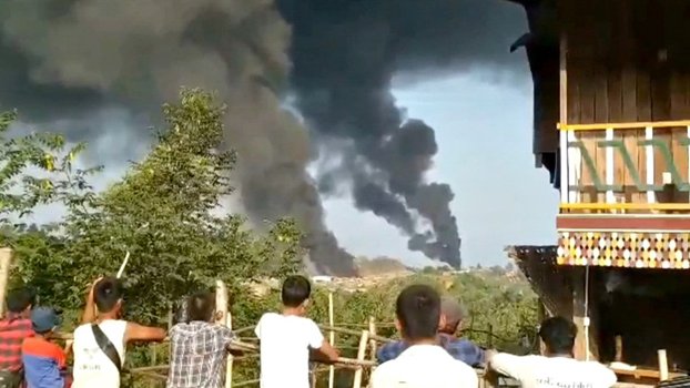 Myanmar ethnic army attacks jade mining town, media say