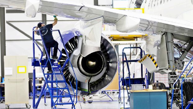 Airbus to boost A220 jet’s  range, newest operator says