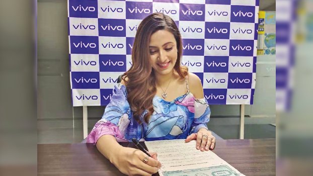 Mim brand ambassador of VIVO ‘V’ series