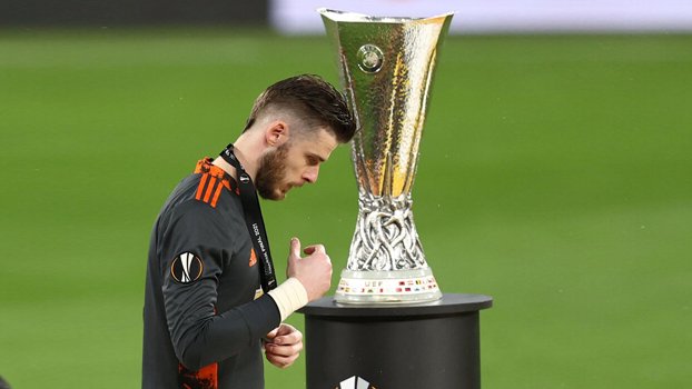 ‘Only trophies matter at United’