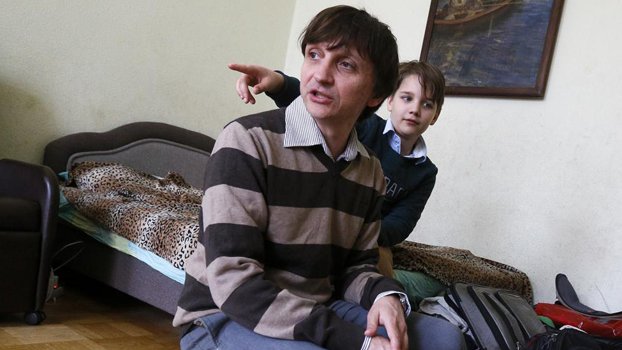 Belarusians increasingly cornered after EU cuts air links