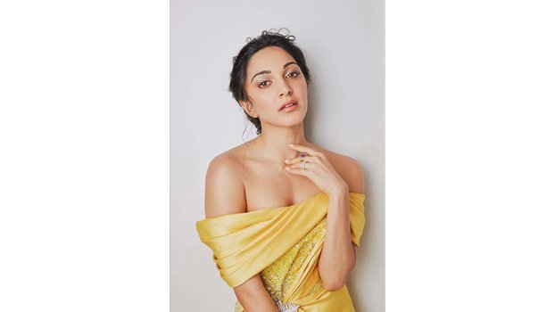 Kiara Advani channels her inner mermaid!