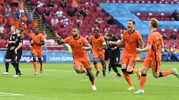 Netherlands into Euro 2020 knockouts