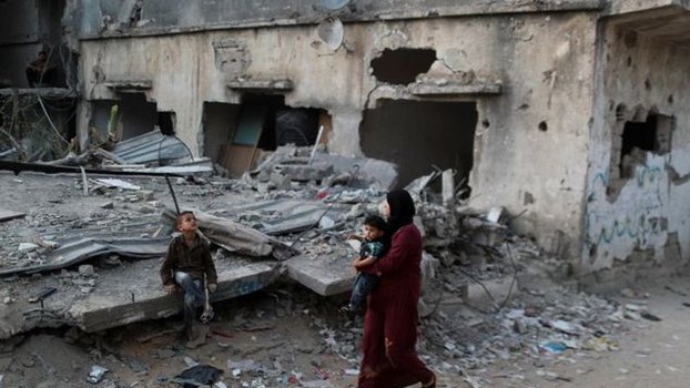 Gaza reconstruction clouded by dispute over Israelis held by Hamas