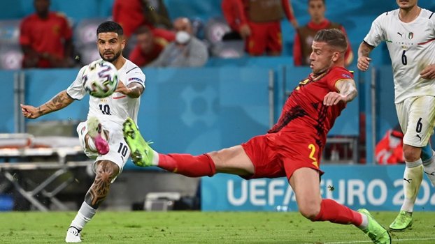 Italy set up semis clash against Spain