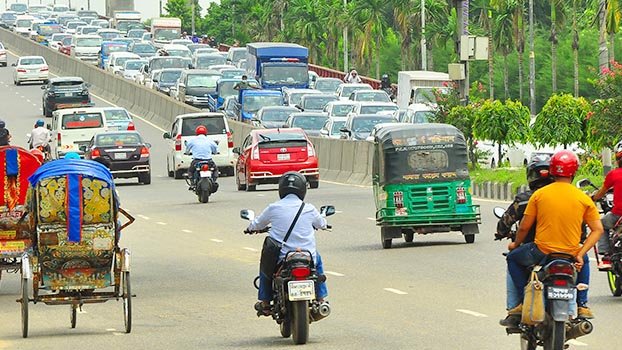 City looks festive, forgets health rules