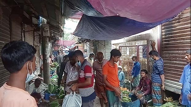 Loose lockdown in Kalapara, Covid-19 infection  rate spikes