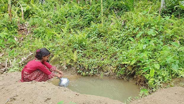 Baralekha hill people suffer from acute water crisis