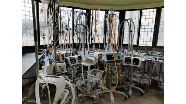 12 out of 30 high flow nasal cannulas at Kushtia Corona Hospital disabled