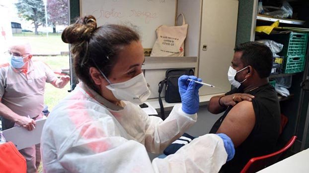 ‘Third Covid-19 vaccine doses likely for France’s elderly, vulnerable’