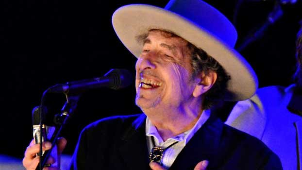 Bob Dylan sued for allegedly sexually abusing girl in 1965