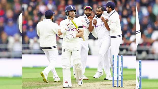 India claw back, England still way in front
