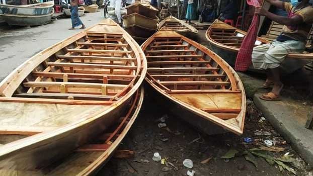 Low demand for dinghy worries traders