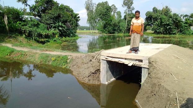 Box culverts reduce transportation hassles in Rowmari