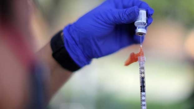 US C-19 vaccine booster shot campaign to start with only Pfizer