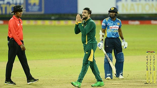 Malan, Shamsi help SA level series