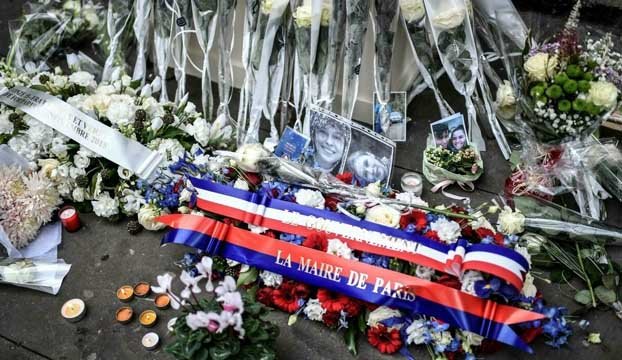 Trial of 20 suspects opens in France