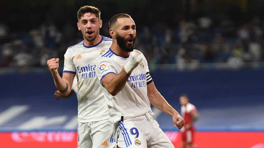 Benzema hat-trick gives Madrid winning return to Bernabeu