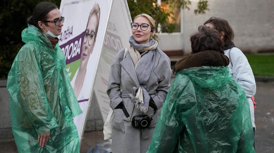 Russian feminist runs for Duma to take on domestic violence