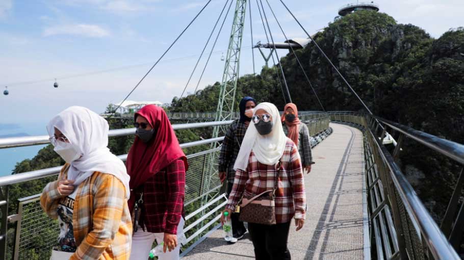 Malaysia reopening to int’l visitors by Jan 1